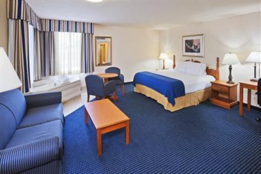 фото отеля Holiday Inn Express Tulsa - Downtown Area