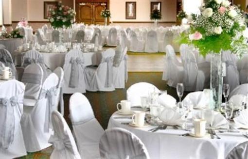 фото отеля Newport Beachside Hotel and Resort