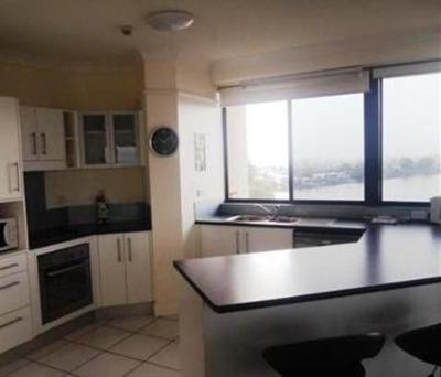 фото отеля Surfers Hawaiian Apartments Gold Coast