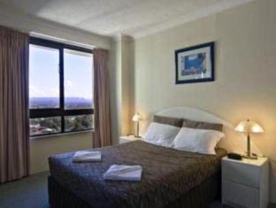 фото отеля Surfers Hawaiian Apartments Gold Coast