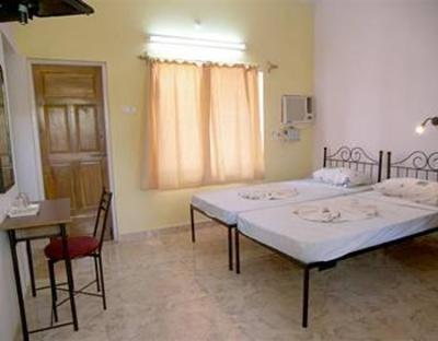 фото отеля Per Avel Beach Holiday Home Candolim
