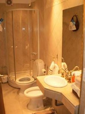 фото отеля Chavi's Bed and Breakfast