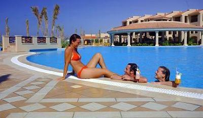 фото отеля Jaz Almaza Beach Resort