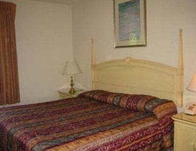 фото отеля Knights Inn Denver - Gateway to Downtown