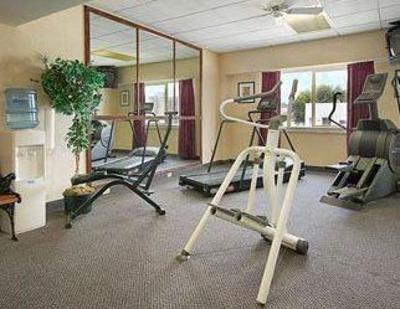 фото отеля Knights Inn Denver - Gateway to Downtown
