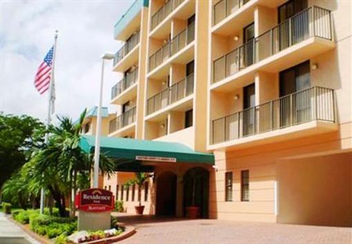 фото отеля Residence Inn Miami Coconut Grove