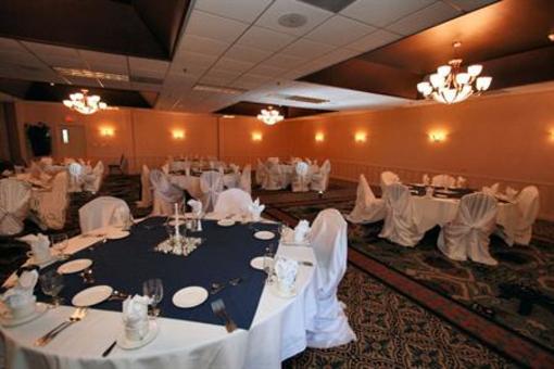 фото отеля Holiday Inn Leesburg At Carradoc Hall