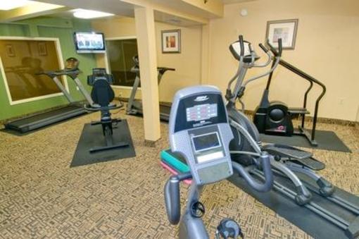 фото отеля Holiday Inn Leesburg At Carradoc Hall