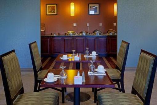 фото отеля Holiday Inn Leesburg At Carradoc Hall