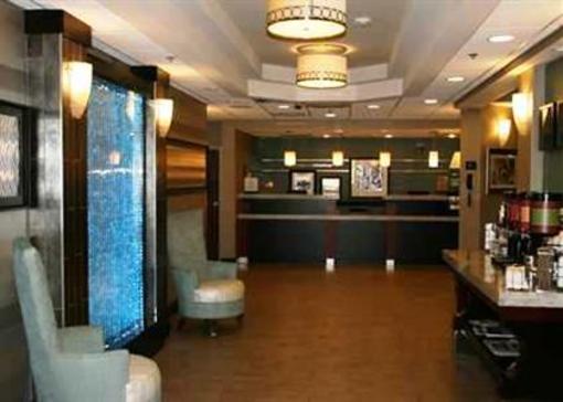 фото отеля Hampton Inn Columbus West