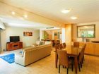 фото отеля Little Cove Court