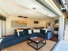 фото отеля Little Cove Court