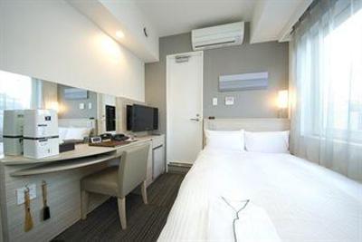 фото отеля Sotetsu Fresa Inn Tokyo Kyobashi