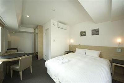 фото отеля Sotetsu Fresa Inn Tokyo Kyobashi