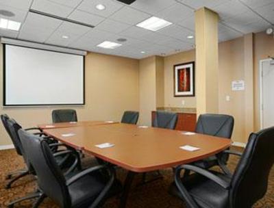 фото отеля Baymont Inn and Suites Denver International Airport