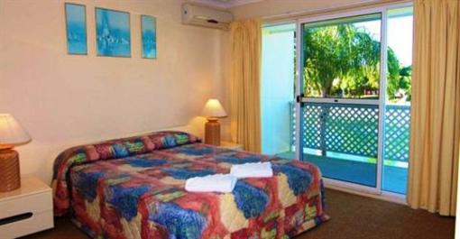 фото отеля Isle of Palms Resort Gold Coast