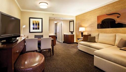 фото отеля Embassy Suites Hotel Cleveland Downtown