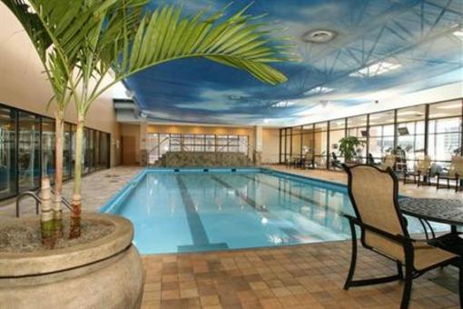 фото отеля Embassy Suites Hotel Cleveland Downtown