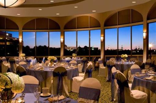 фото отеля Sheraton Tampa Riverwalk Hotel