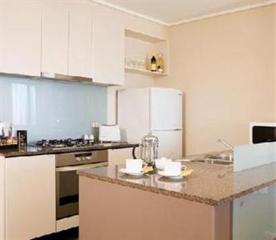 фото отеля Melbourne Short Stay Apartments