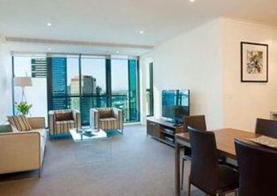 фото отеля Melbourne Short Stay Apartments