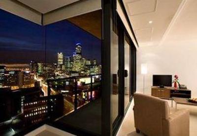 фото отеля Melbourne Short Stay Apartments