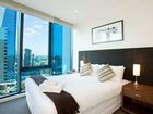 фото отеля Melbourne Short Stay Apartments