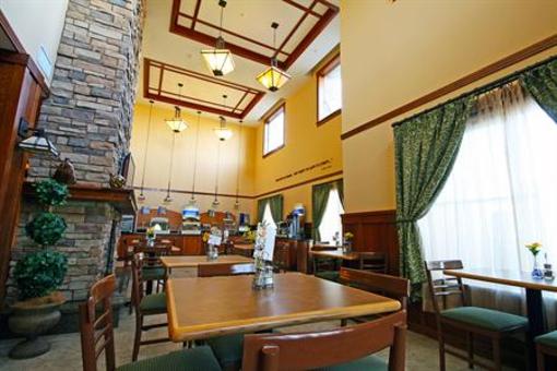 фото отеля Holiday Inn Express Turlock