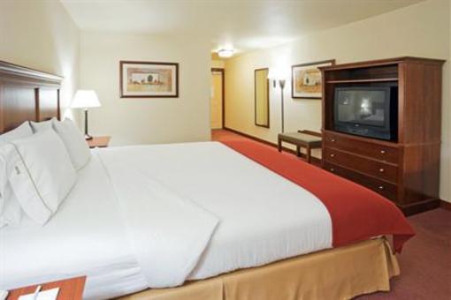 фото отеля Holiday Inn Express Turlock