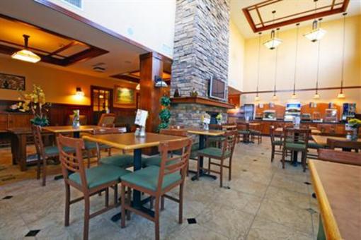фото отеля Holiday Inn Express Turlock