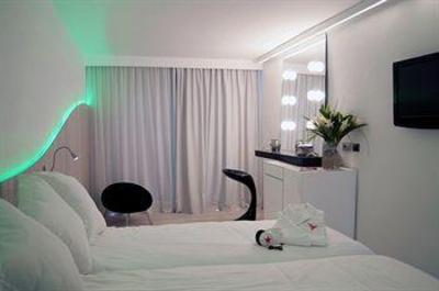фото отеля Ushuaia Ibiza Beach Hotel