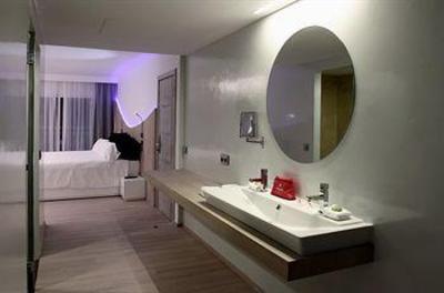 фото отеля Ushuaia Ibiza Beach Hotel