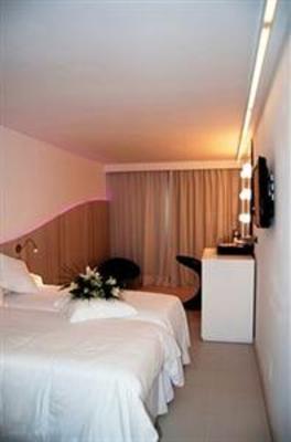 фото отеля Ushuaia Ibiza Beach Hotel