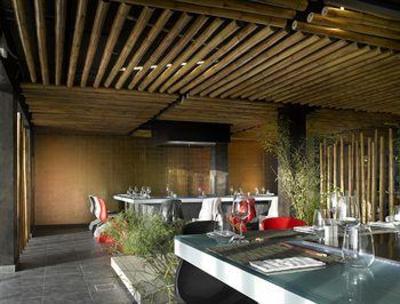 фото отеля Ushuaia Ibiza Beach Hotel