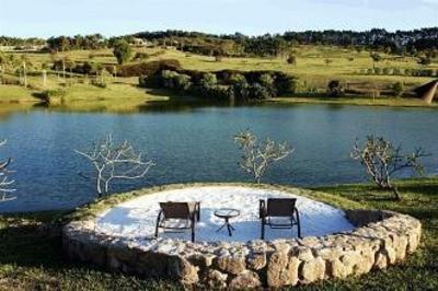 фото отеля Lake Villas Charm Hotel