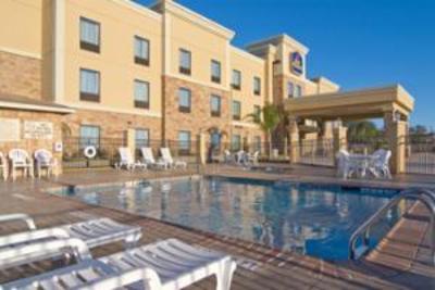 фото отеля BEST WESTERN Bastrop Pines Inn