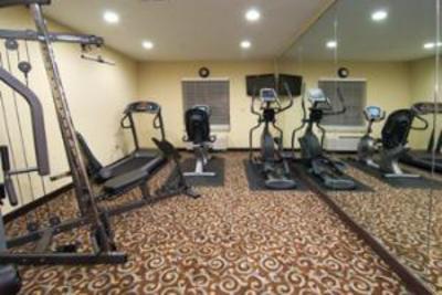 фото отеля BEST WESTERN Bastrop Pines Inn