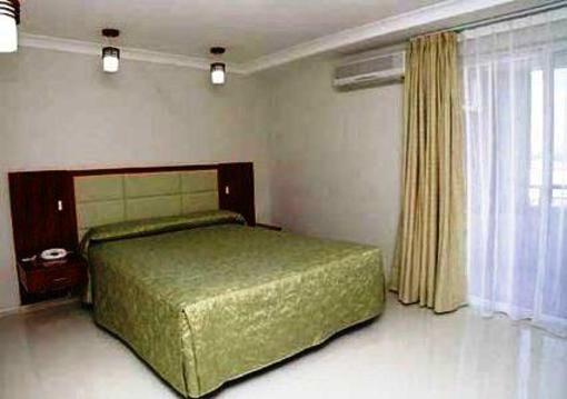фото отеля Comfort Inn & Suites Burwood Sydney