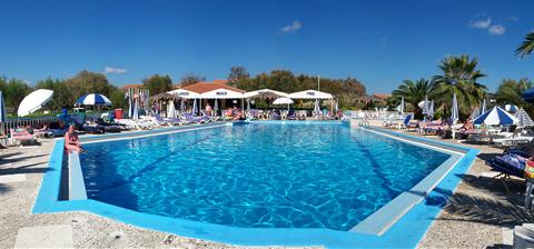 фото отеля Kalamaki Beach Hotel