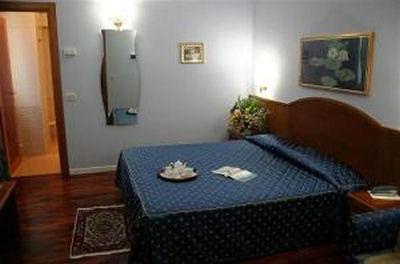 фото отеля Hotel San Michele L'Aquila