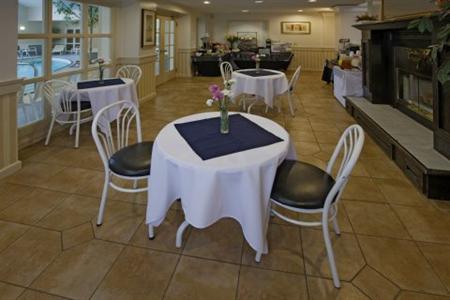 фото отеля Comfort Inn & Suites Ingersoll