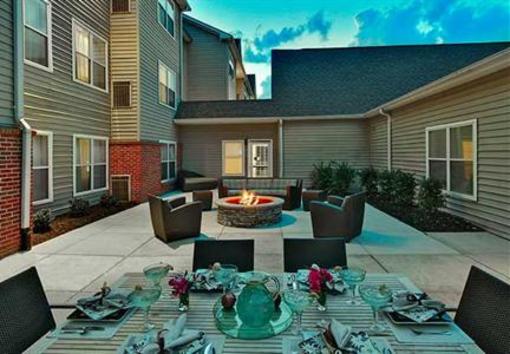 фото отеля Residence Inn Macon