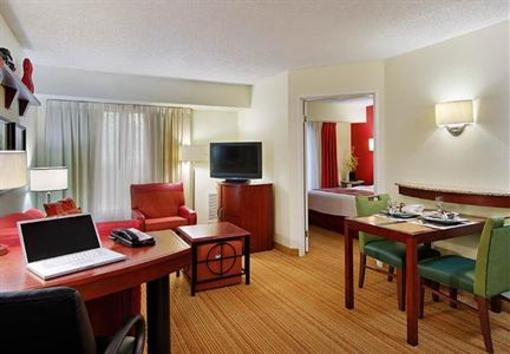фото отеля Residence Inn Macon