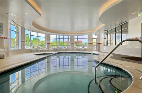 фото отеля Hilton Garden Inn Denver Cherry Creek