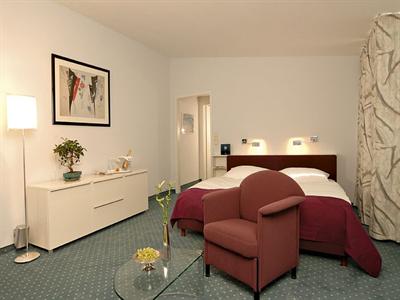 фото отеля Hotel Astoria Dusseldorf