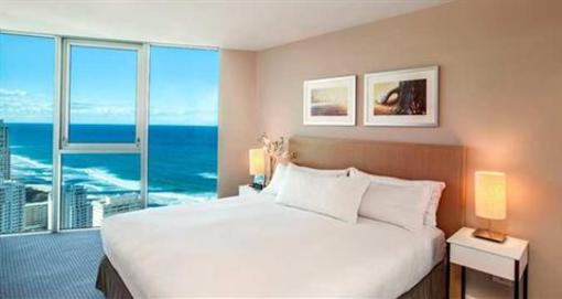фото отеля Hilton Surfers Paradise Hotel & Residences