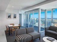 Hilton Surfers Paradise Hotel & Residences