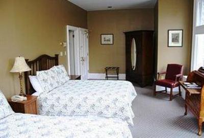 фото отеля Idlewyld Inn