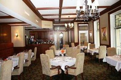 фото отеля Idlewyld Inn