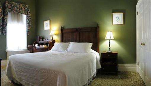 фото отеля Idlewyld Inn